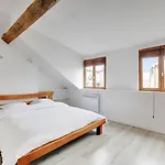 Cosy Duplex City Center