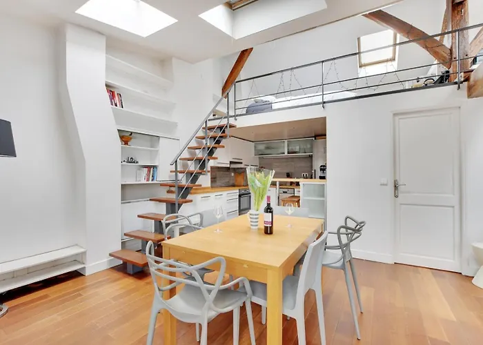 Cosy Duplex City Center